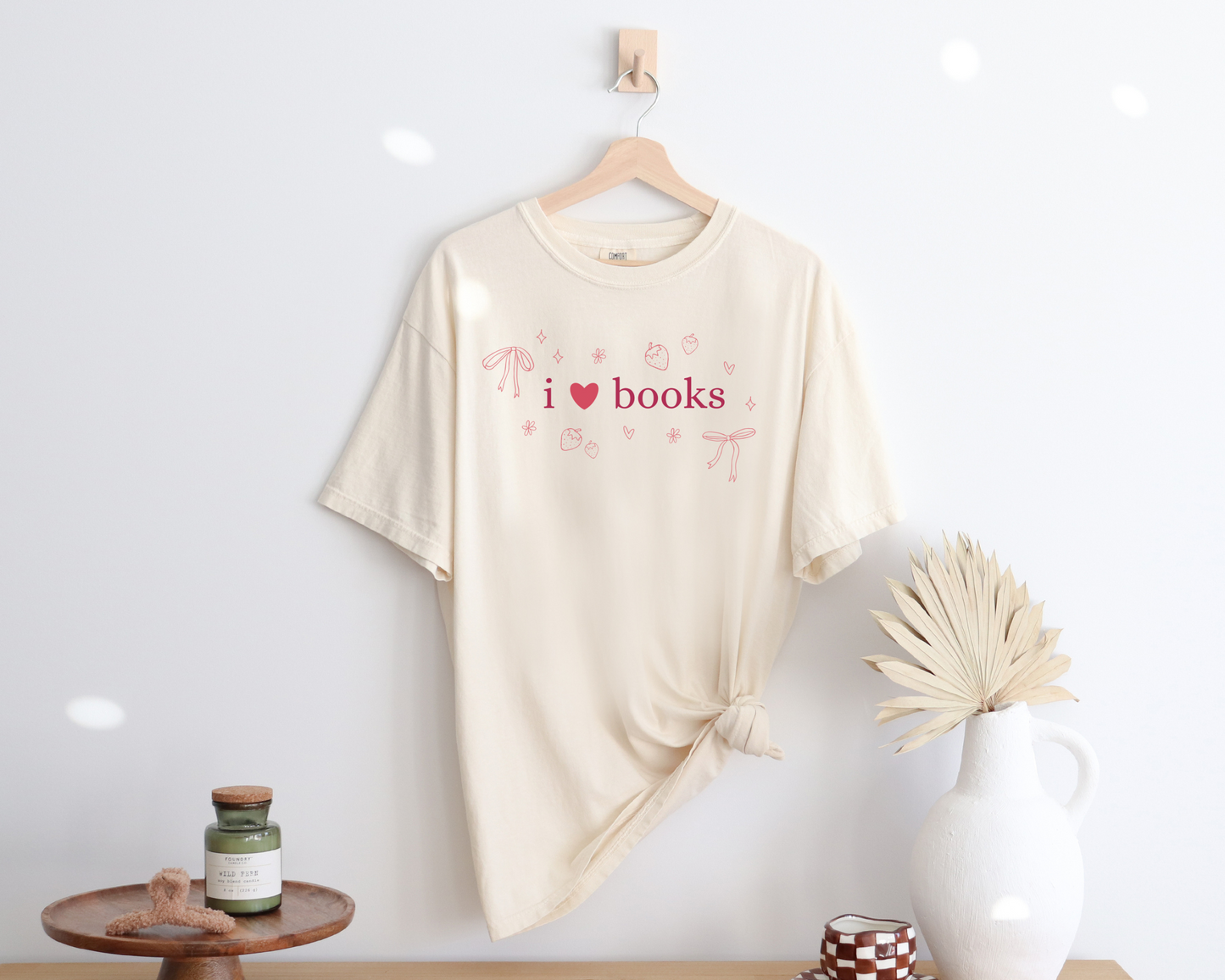 I <3 Books Tee