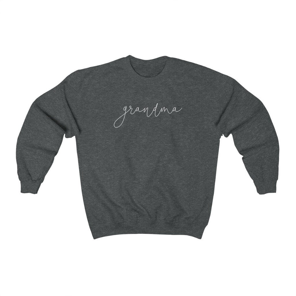 Grandma Sweatshirt, Personalized Gift for Grandmother, New Grandma Gift, Pregnancy Reveal, Pregnancy Announcement, Mom Gift, Customizable