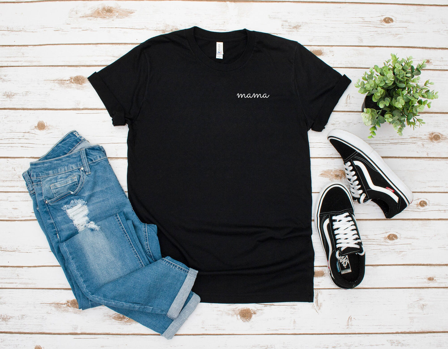 Mama Shirt, Mom Tshirt, Graphic Tee, New Mother Gift, Pregnancy Present, Baby Shower Gift, Cute Gift for Mum