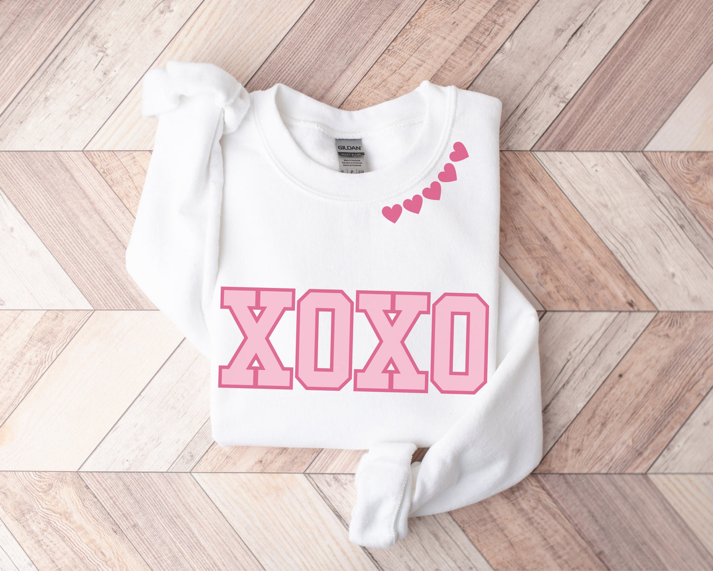 Valentine's Sweatshirt, XOXO Sweater, Collar Hearts, Cute Valentine's Day Crewneck, Teacher Valentine's Shirt, Mom Valentine's