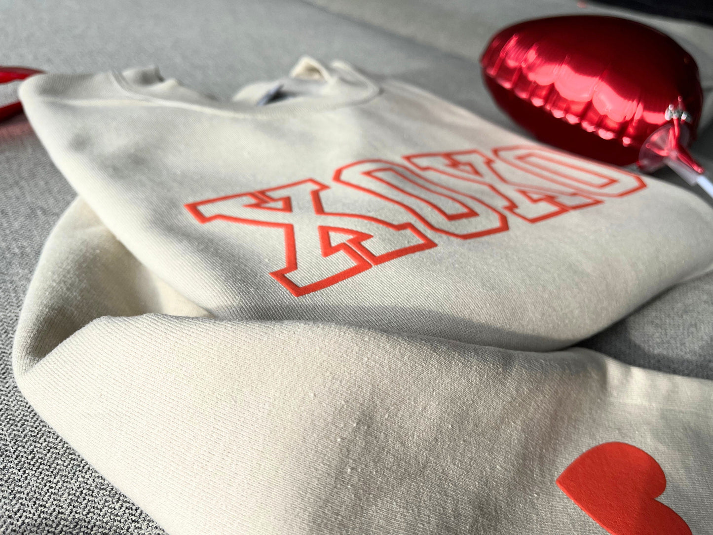 Valentine's Sweatshirt, Puff Print Valentine's Day Sweater, Heart on Sleeve, Cute XOXO Crewneck, Gift for Her, XOXO Shirt