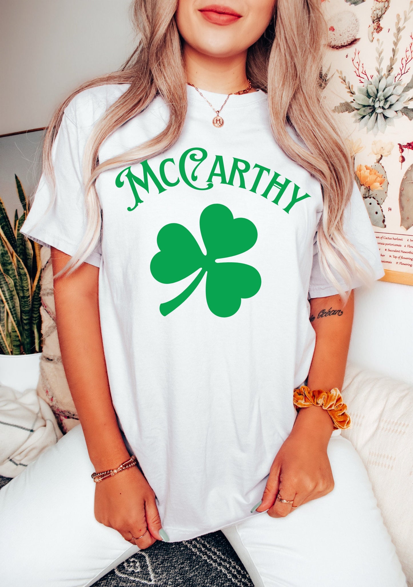 Custom Shamrock Shirt, Personalized Last Name St Patrick's Day Sweatshirt, Comfort Colors Parade Shirt, Irish Drinking Sweater