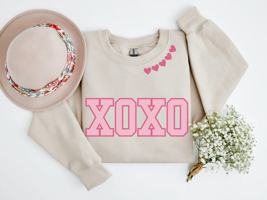 Valentine's Sweatshirt, XOXO Sweater, Collar Hearts, Cute Valentine's Day Crewneck, Teacher Valentine's Shirt, Mom Valentine's